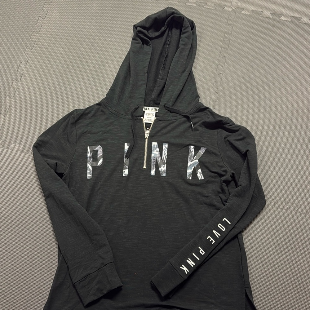 PINK 1/4 Zip Medium